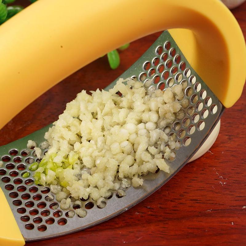 Stainless Steel Garlic Press & Masher – Heavy Duty Manual Kitchen Tool
