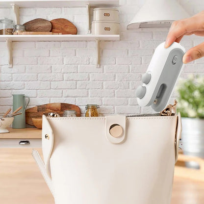 Portable Chip Bag Sealer with Vacuum Function – USB Rechargeable